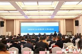 LPL第二代“微博王”诞生！BLG变菜原因曝光：ELK遥控绑架打野